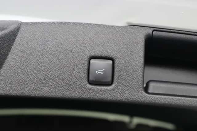 Ford Kuga (2024) thumbnail 14