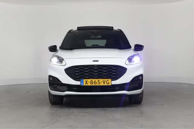 Ford Kuga (2024) thumbnail 16