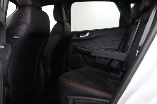 Ford Kuga (2024) thumbnail 18