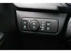 Ford Kuga (2024) thumbnail 29