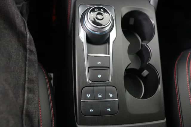 Ford Kuga (2024) thumbnail 40