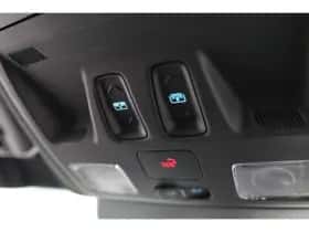 Ford Kuga (2024) thumbnail 41