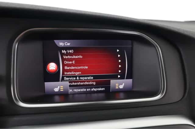 Volvo V40 (2019) thumbnail 15