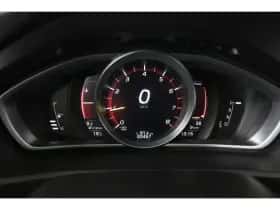 Volvo V40 (2019) thumbnail 16