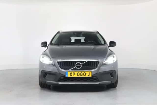 Volvo V40 (2019) thumbnail 18