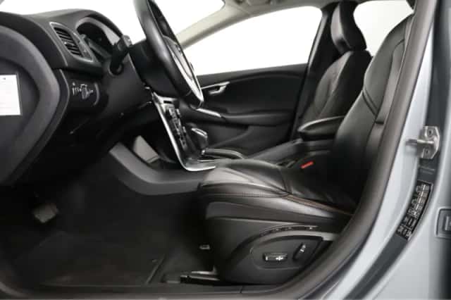 Volvo V40 (2019) thumbnail 27