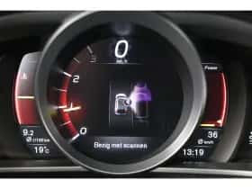 Volvo V40 (2019) thumbnail 40