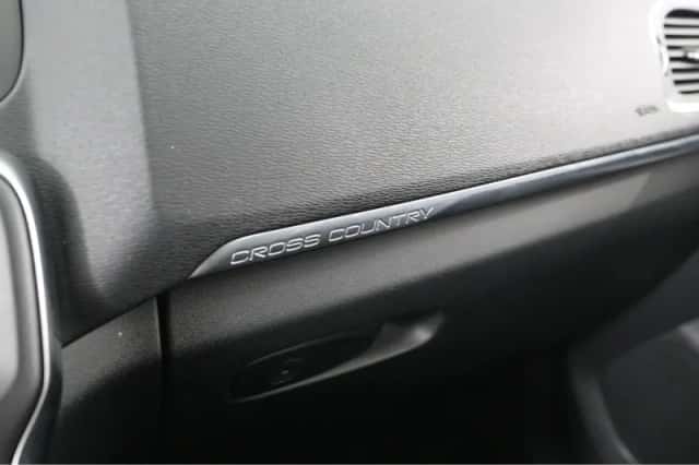 Volvo V40 (2019) thumbnail 44
