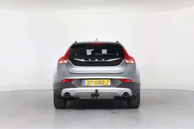 Volvo V40 (2019) thumbnail 9