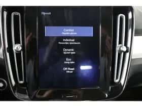 Volvo XC40 (2020) thumbnail 14