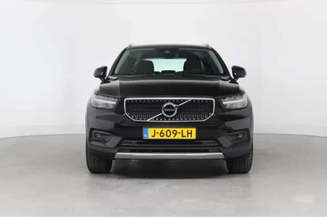 Volvo XC40 (2020) thumbnail 18