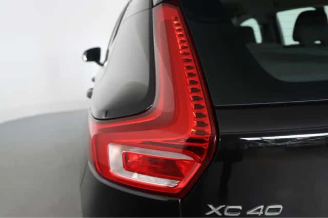 Volvo XC40 (2020) thumbnail 24
