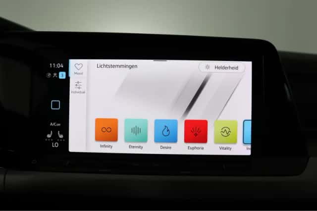 Volkswagen Golf (2023) thumbnail 18