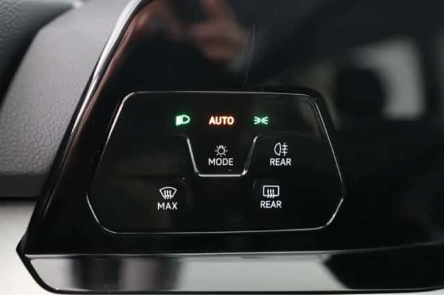 Volkswagen Golf (2023) thumbnail 27
