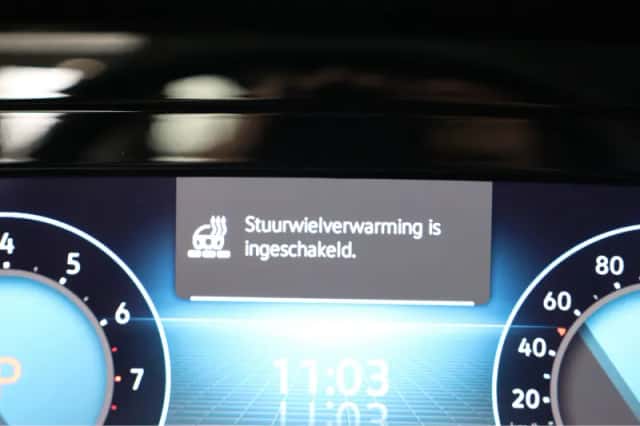 Volkswagen Golf (2023) thumbnail 32