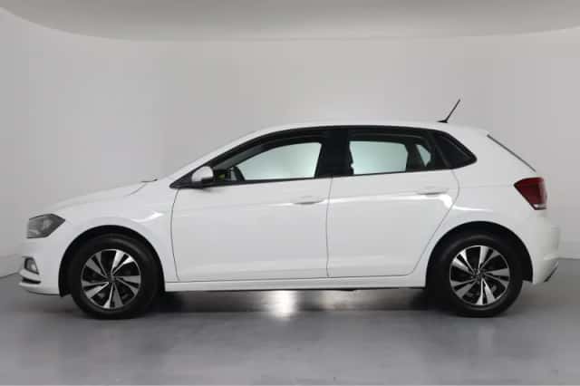 Volkswagen Polo (2021) thumbnail 2