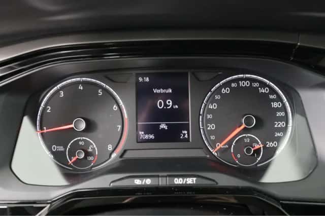 Volkswagen Polo (2021) thumbnail 11