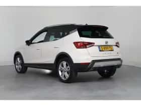 SEAT Arona (2018) thumbnail 3