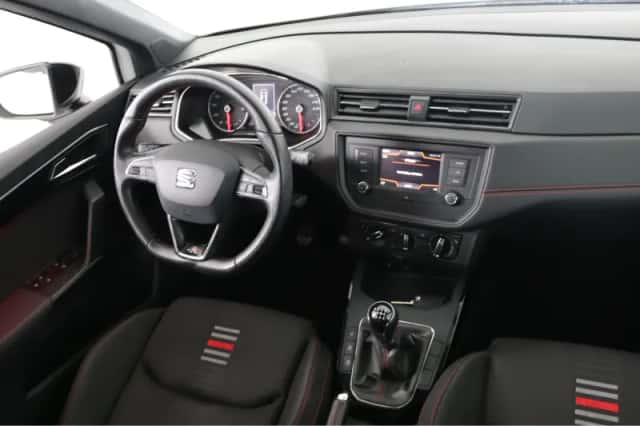 SEAT Arona (2018) thumbnail 24