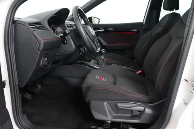 SEAT Arona (2018) thumbnail 26