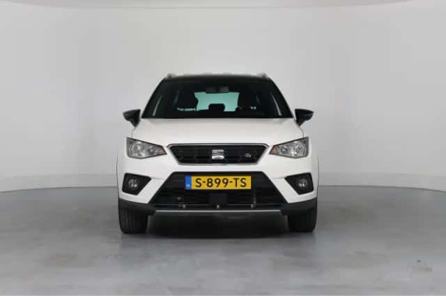 SEAT Arona (2018) thumbnail 8