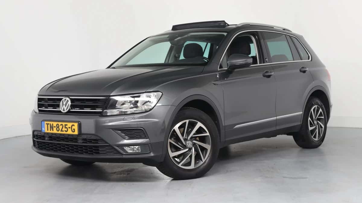 Volkswagen Tiguan (2017) — foto 1