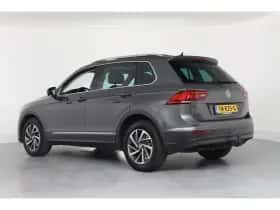 Volkswagen Tiguan (2017) thumbnail 3