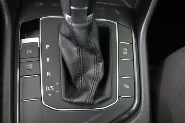 Volkswagen Tiguan (2017) thumbnail 36