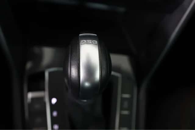 Volkswagen Tiguan (2017) thumbnail 37