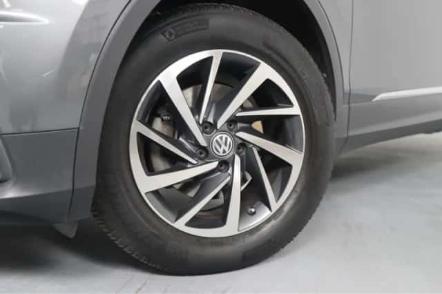 Volkswagen Tiguan (2017) thumbnail 39