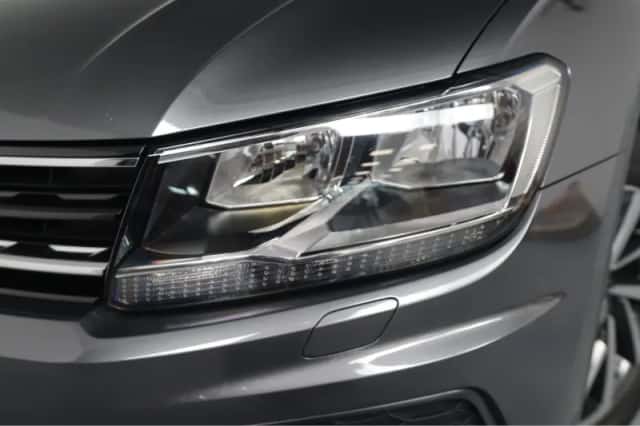 Volkswagen Tiguan (2017) thumbnail 6