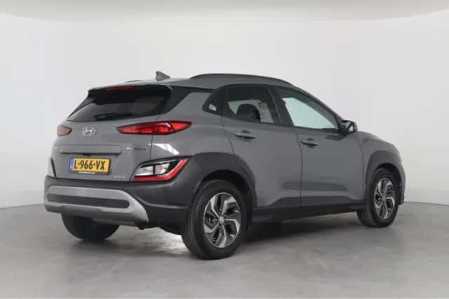 Hyundai Kona (2021) thumbnail 12