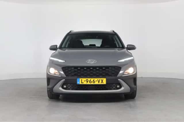 Hyundai Kona (2021) thumbnail 10