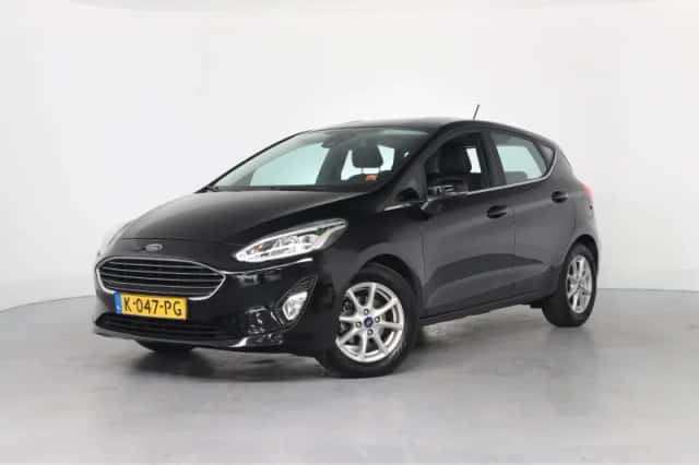 Ford Fiesta (2021) thumbnail 1