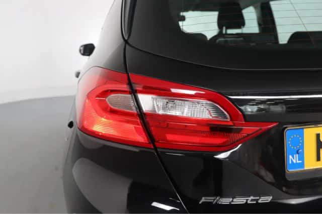 Ford Fiesta (2021) thumbnail 33