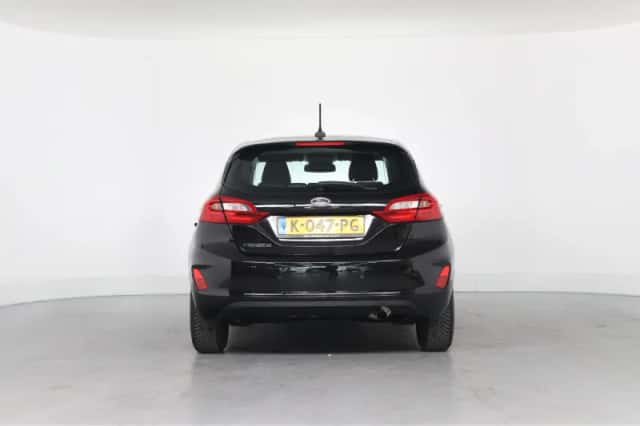 Ford Fiesta (2021) thumbnail 8