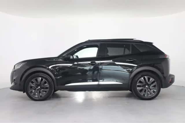 Peugeot e-2008 (2023) thumbnail 3