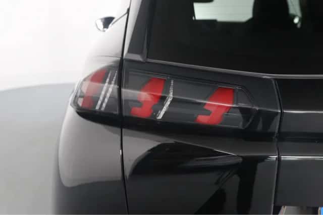 Peugeot e-2008 (2023) thumbnail 32