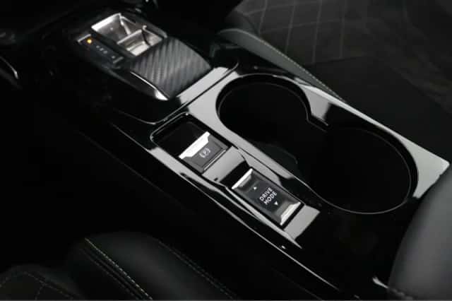 Peugeot e-2008 (2023) thumbnail 41