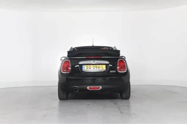 MINI Cabrio (2018) thumbnail 12