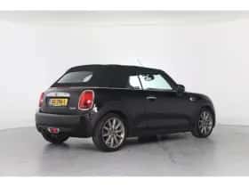 MINI Cabrio (2018) thumbnail 31