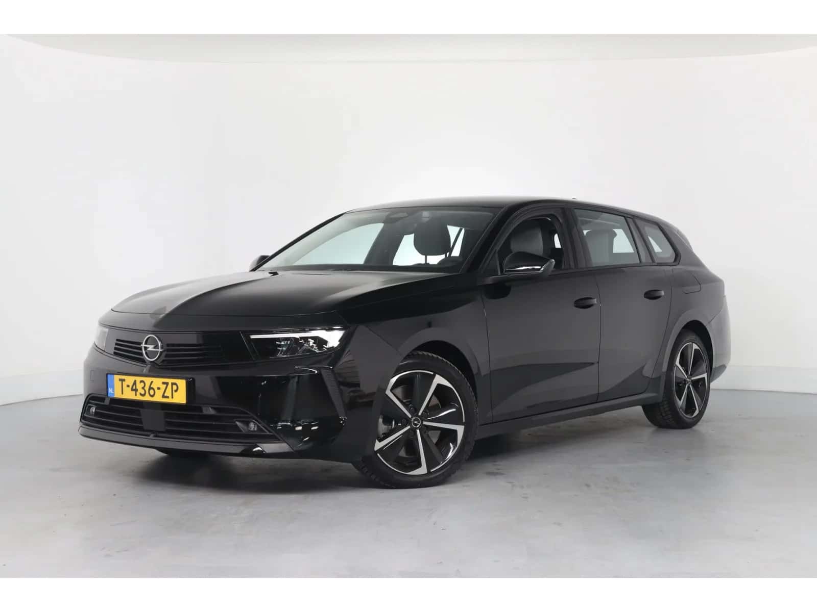 Opel Astra Sports Tourer (2023) — foto 1