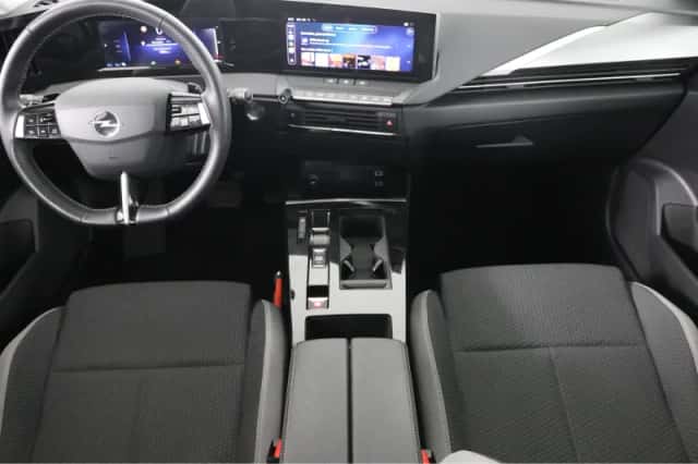 Opel Astra Sports Tourer (2023) thumbnail 4