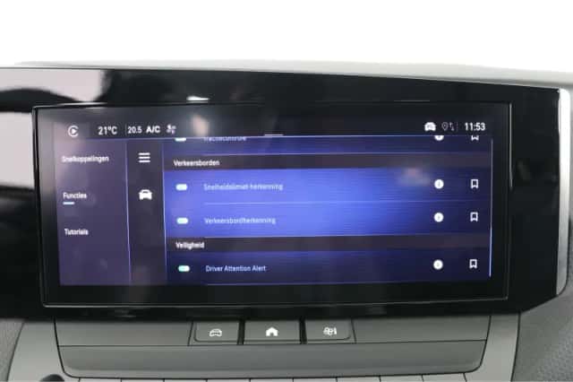 Opel Astra Sports Tourer (2023) thumbnail 35