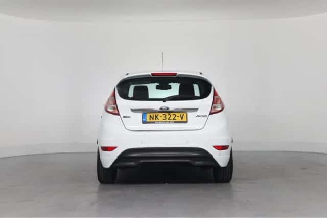 Ford Fiesta (2017) thumbnail 8