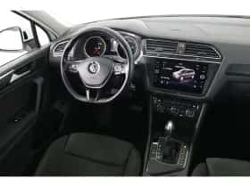 Volkswagen Tiguan (2019) thumbnail 19