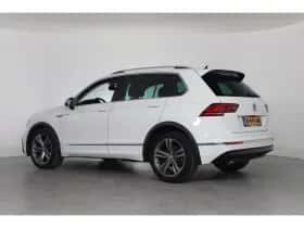 Volkswagen Tiguan (2019) thumbnail 3