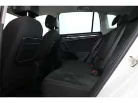 Volkswagen Tiguan (2019) thumbnail 25