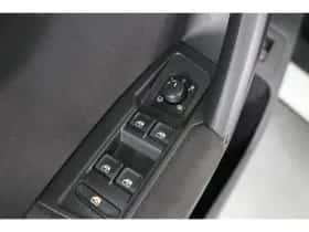 Volkswagen Tiguan (2019) thumbnail 31