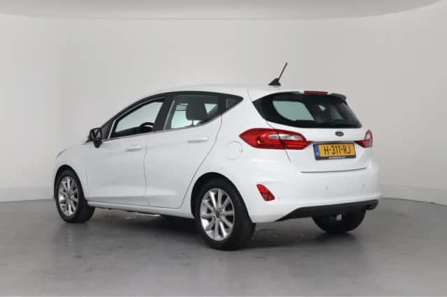 Ford Fiesta (2020) thumbnail 3